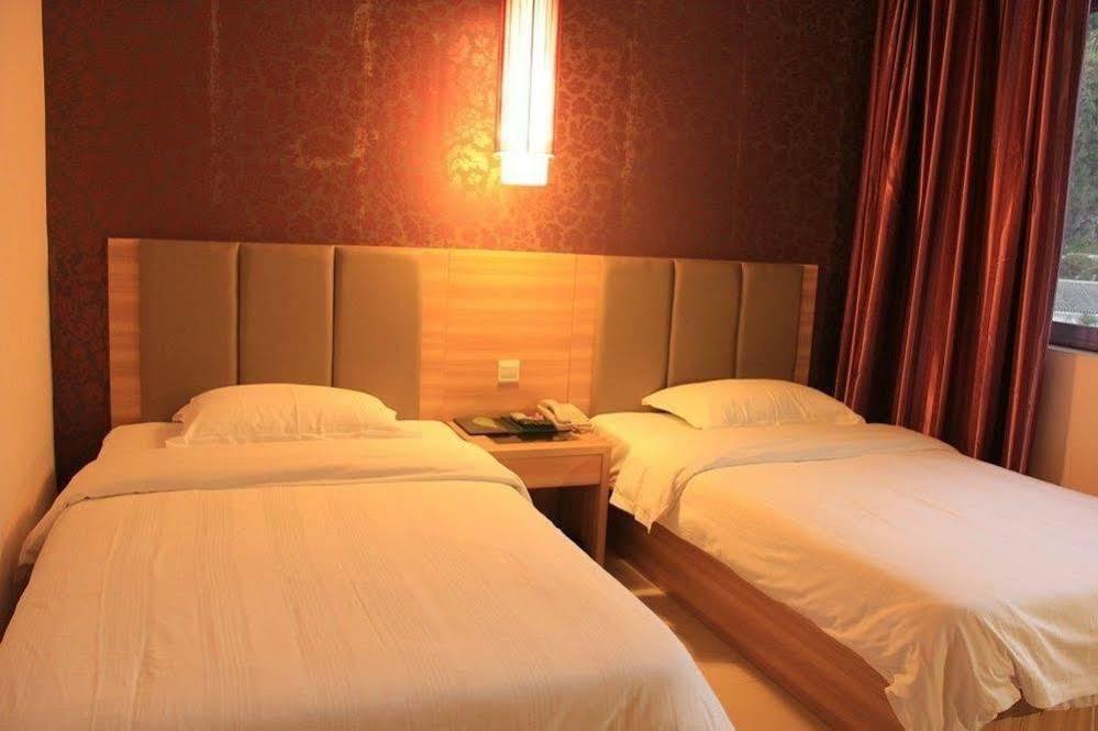 Yangshuo Harbour View Hotel Kültér fotó