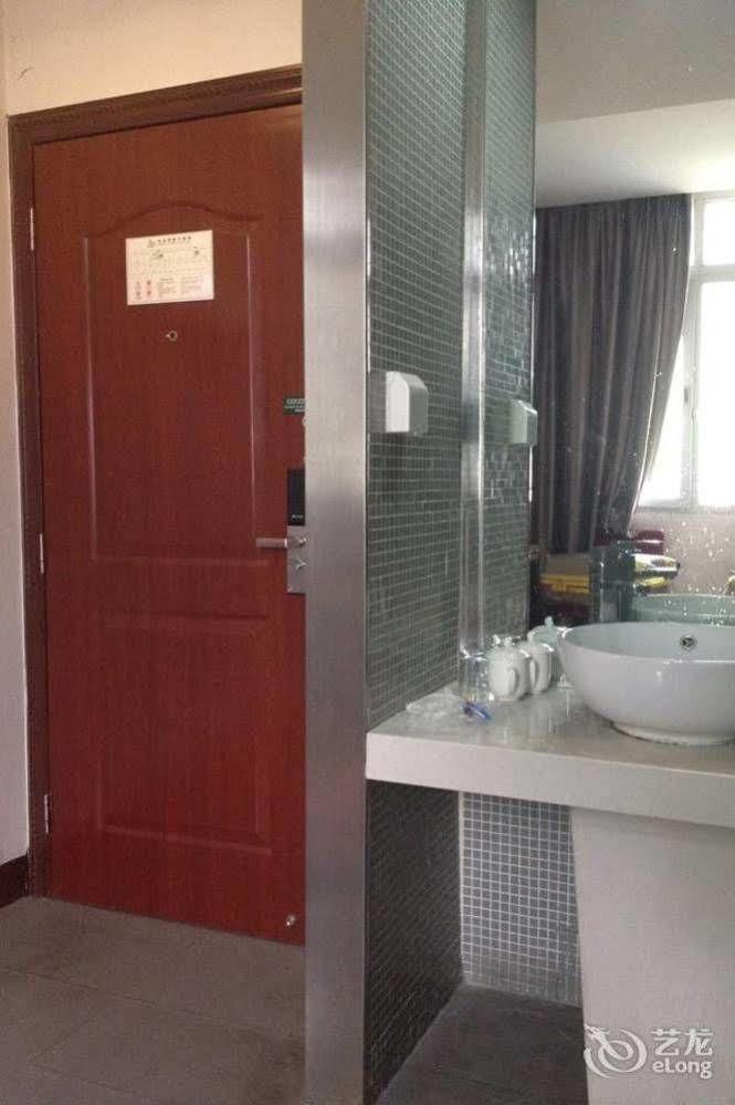 Yangshuo Harbour View Hotel Kültér fotó